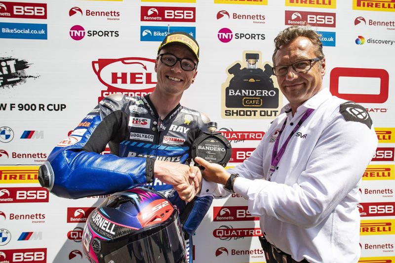 Ray claims Omologato Pole Position ahead of Ryde at Snetterton