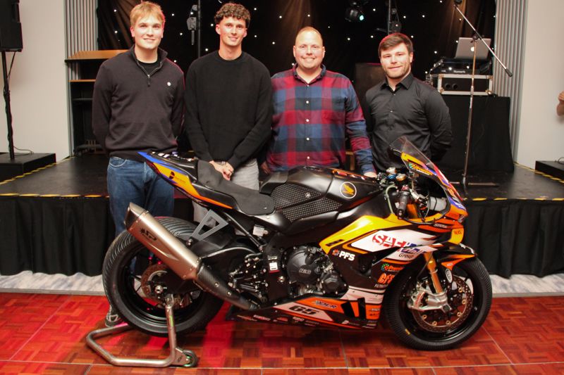 JR Performance reveal three-strong Superstock line-up for 2026