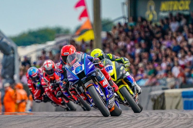 Quattro Group British Supersport Championship: Öncü beats Bayliss in spectacular Supersport scrap