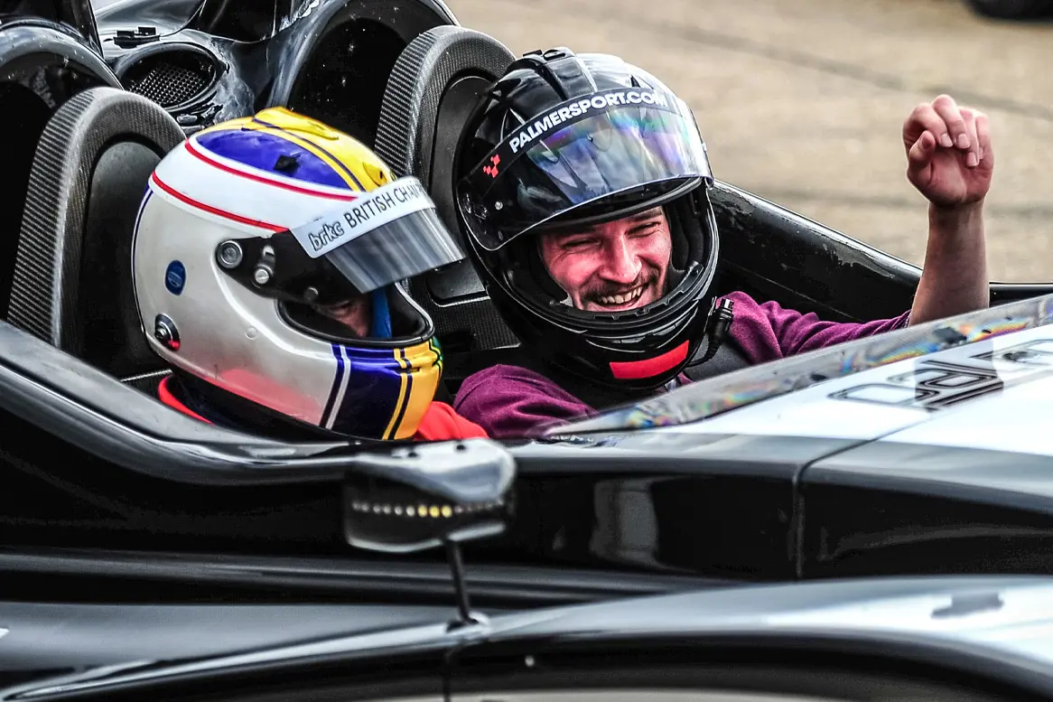 Instructor with laughing guest in the JP-LM-Superride