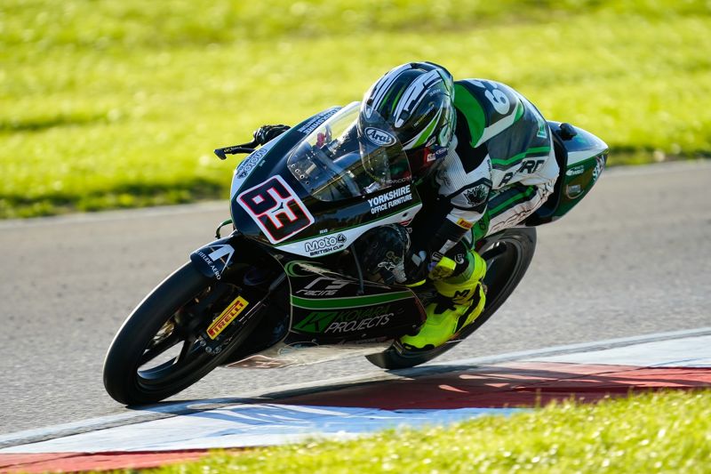 R&G Moto4 British Cup: Dunabie leads Day in combined practice