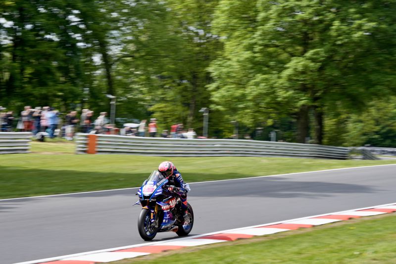 2026 is go! Ray leads Ryde in opening session at Oulton Park