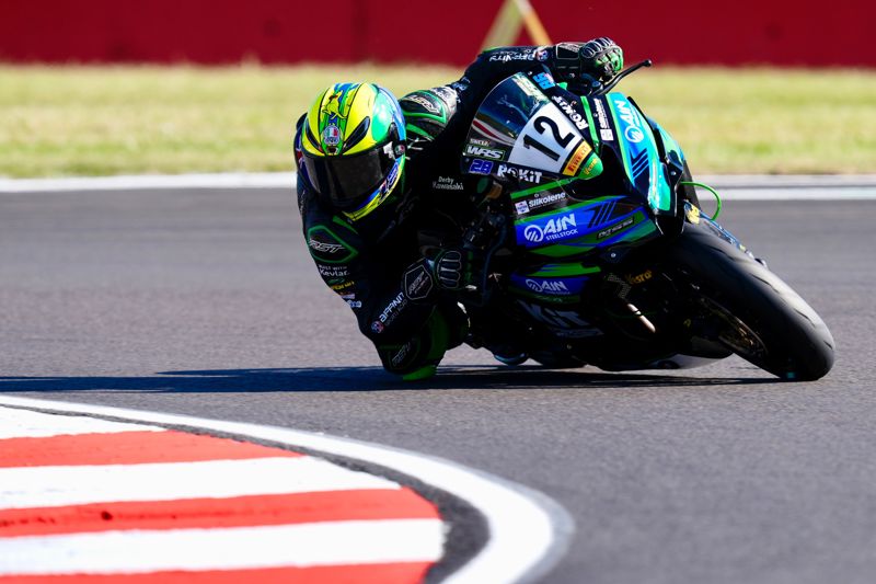 AJN Steelstock Kawasaki British Superteen Championship: Snell beats Cook to pole