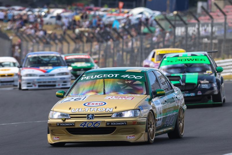 Retro touring car fever arrives at Brands Hatch this August