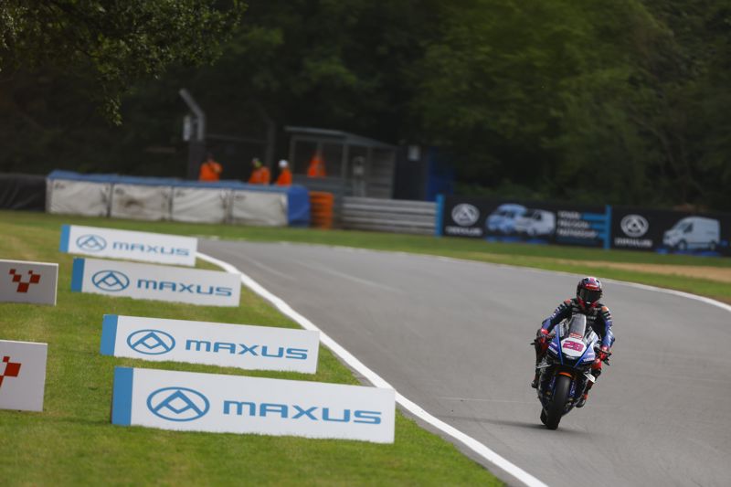 Ray retaliates to edge out Skinner and Ryde in Free Practice