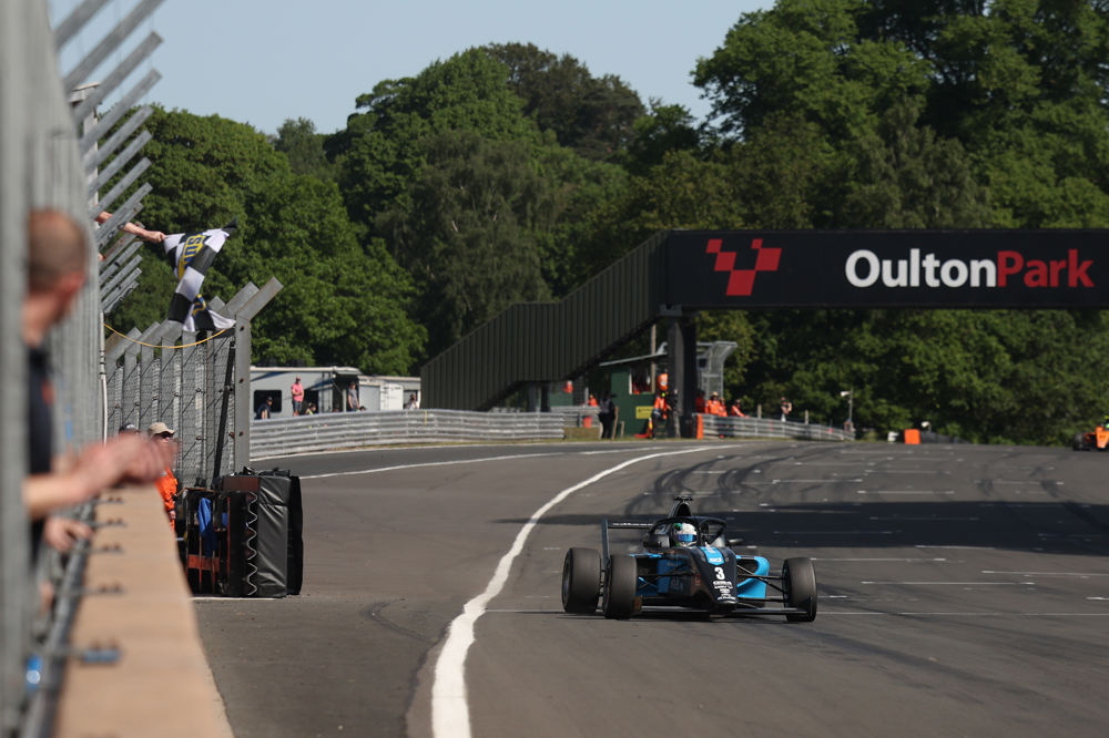 Classy O'Grady commands GB4 race two at Oulton Park