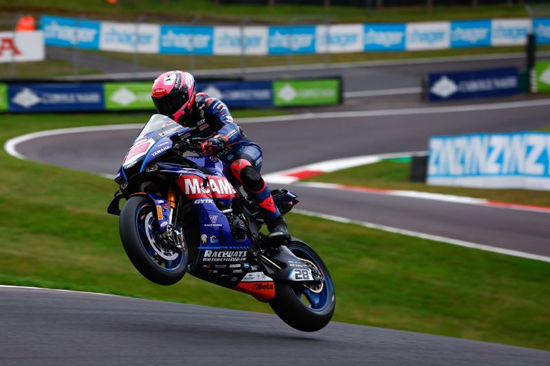 ZYN BSB FP1: Ray heads the pack in Free Practice 1 at Cadwell Park ZYN BSB FP1: Ray heads the pack in Free Practice 1 at Cadwell Park