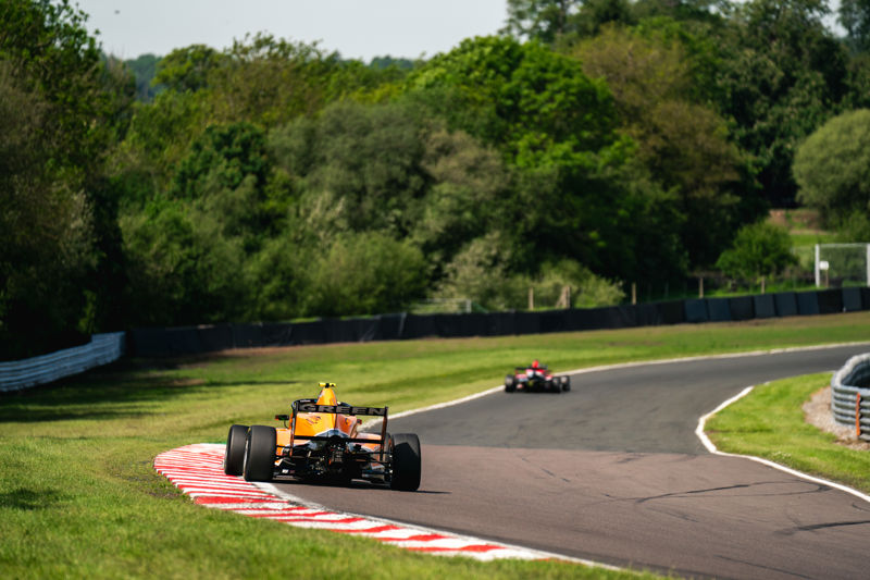 Oulton Park qualifying starts at 11.05 - how to follow today's action