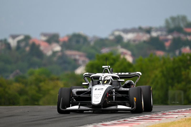 Alex Ninovic sets fastest lap of the week so far in Hungaroring FP1