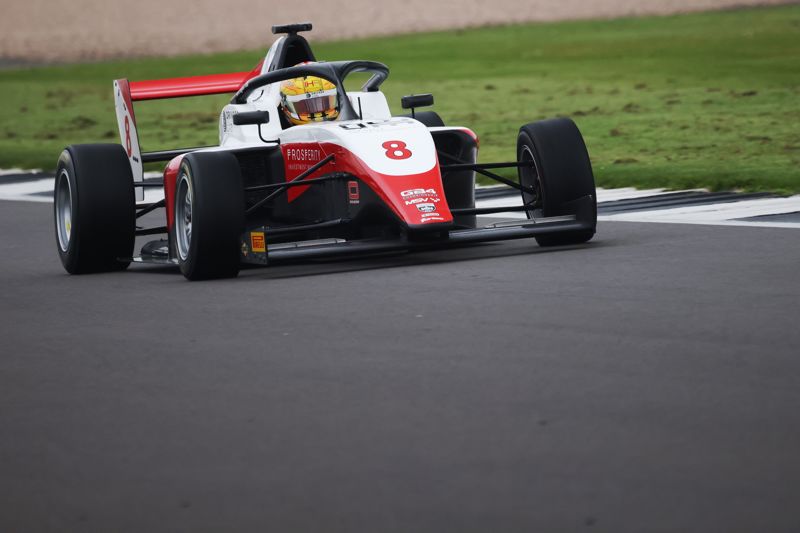 Ingram Hill doubles up in GB4 testing at icy cold Silverstone Ingram Hill doubles up in GB4 testing at icy cold Silverstone