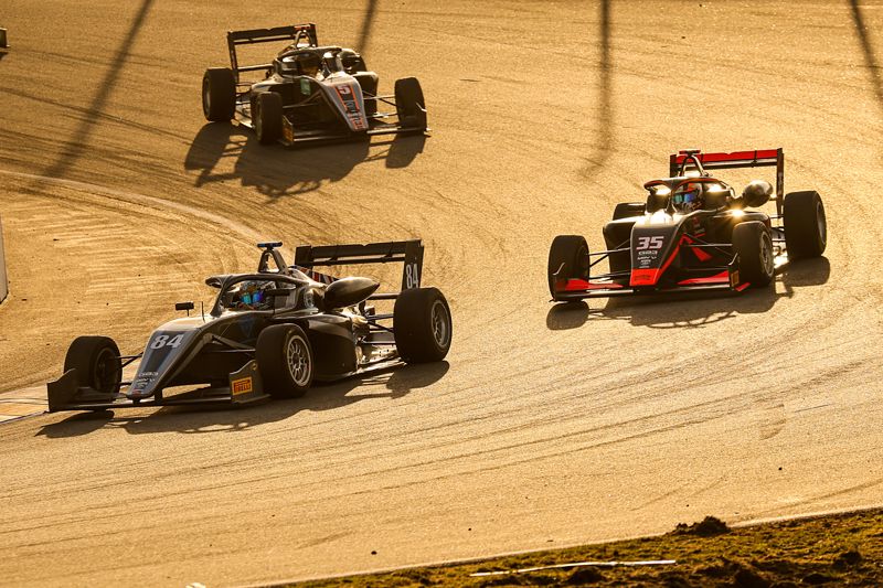 VIDEO: Zandvoort flashbacks - Loake and Voisin battle for upper hand in title race