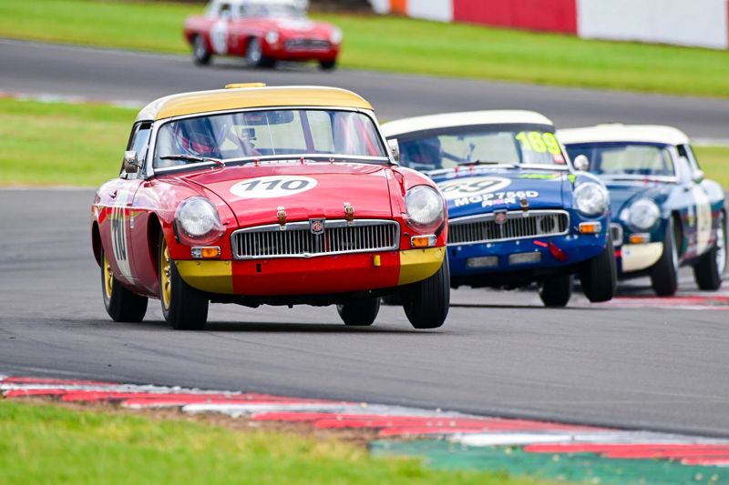 Donington Park gears up for classic motorsport weekend 