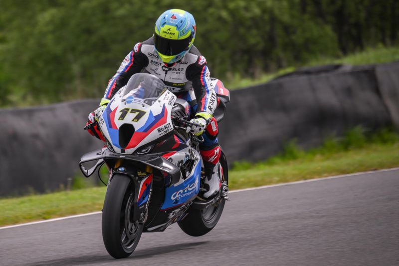 Mikhalchik and ROKiT BMW Motorrad British Superbike Race team complete positive test