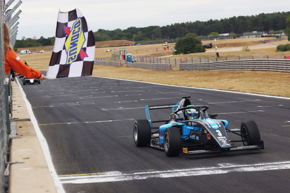 O'Grady takes advantage of Green misfortune to claim GB4 race one victory at Snetterton