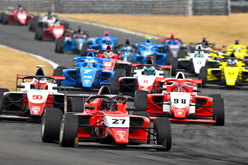 GB4 and Ginetta Winter Series head to Snetterton this weekend