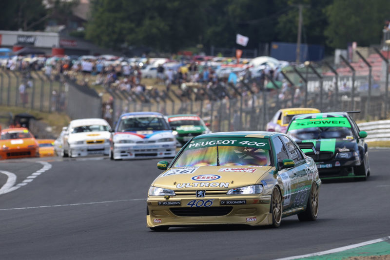 Tickets for Touring Car Rewind this weekend available on the gate