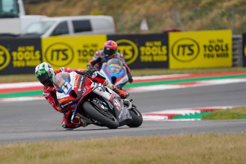 Pirelli National Superstock Championship: Points leader Allingham heads opening practice