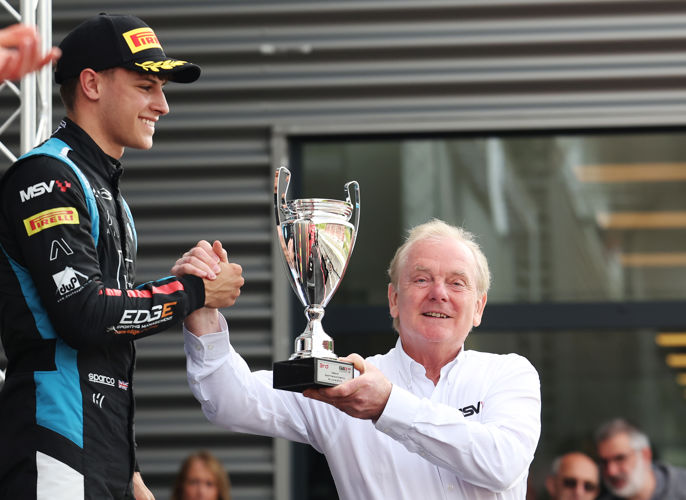 Jakob Ebrey Photography