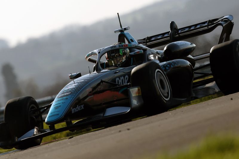 Molnar concludes pre-season testing with Brands Hatch record-breaker