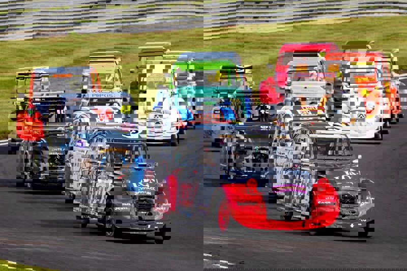 2CV 24 Hour Race features on the 200 circuit next weekend