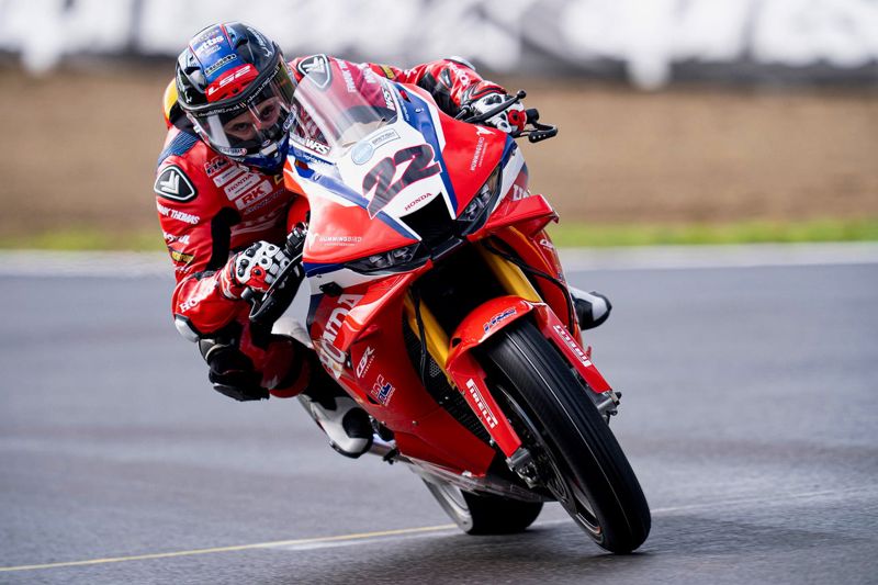 O'Halloran heads damp Free Practice 1