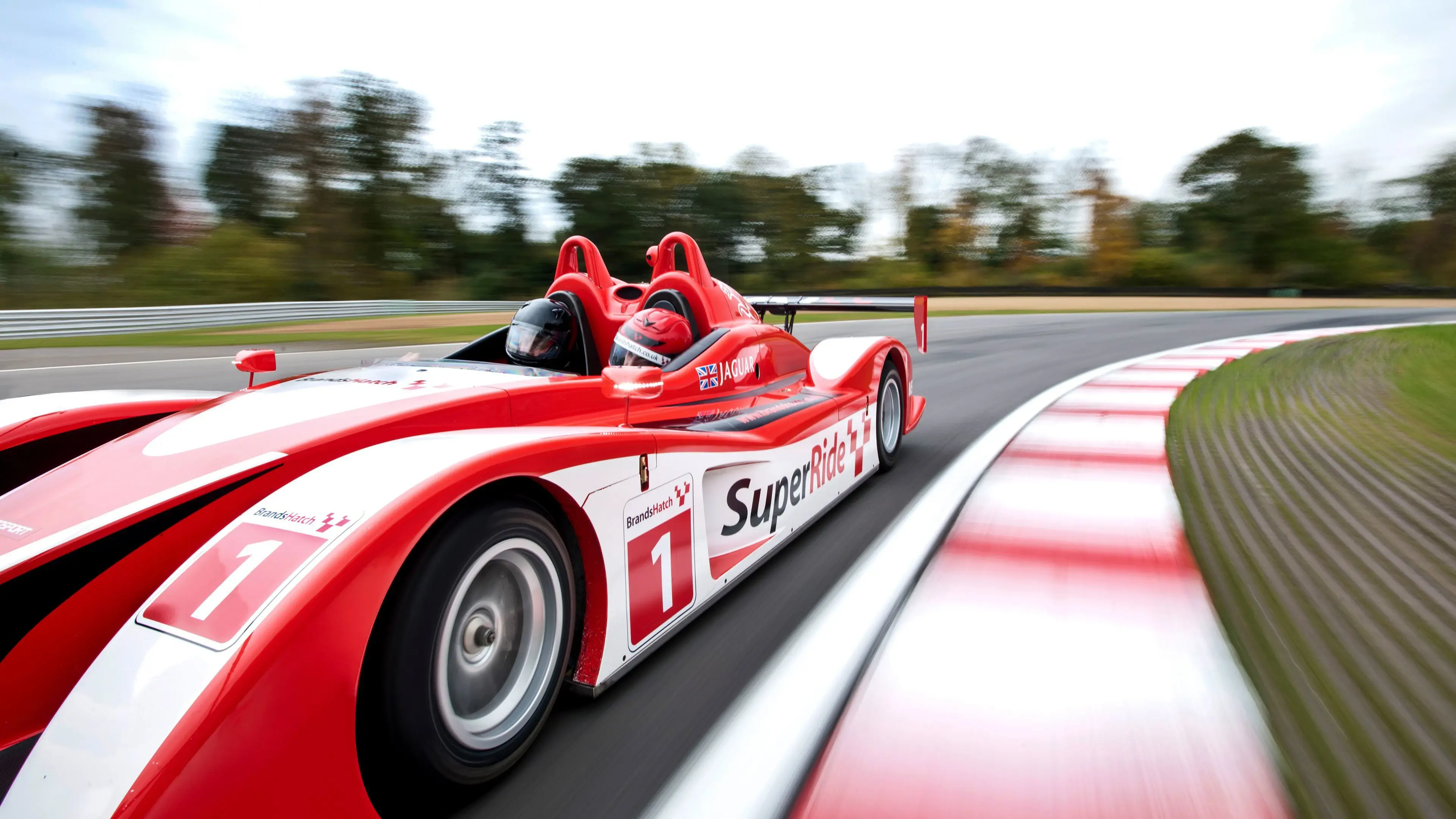Focus Image: Passenger<em>Experiences</em>