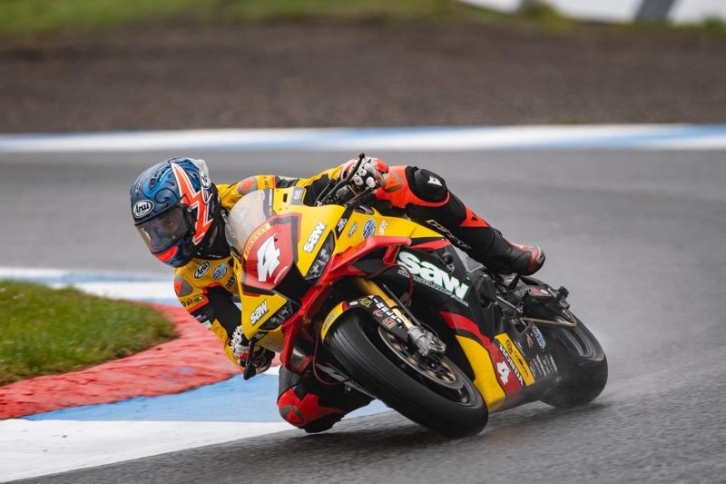 Pirelli National Superstock Championship: TAG riders lead both sessions as rain continues at Knockhill