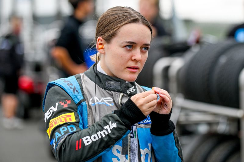 Megan Bruce selected for F1 Academy Rookie Test at Circuito de Navarra