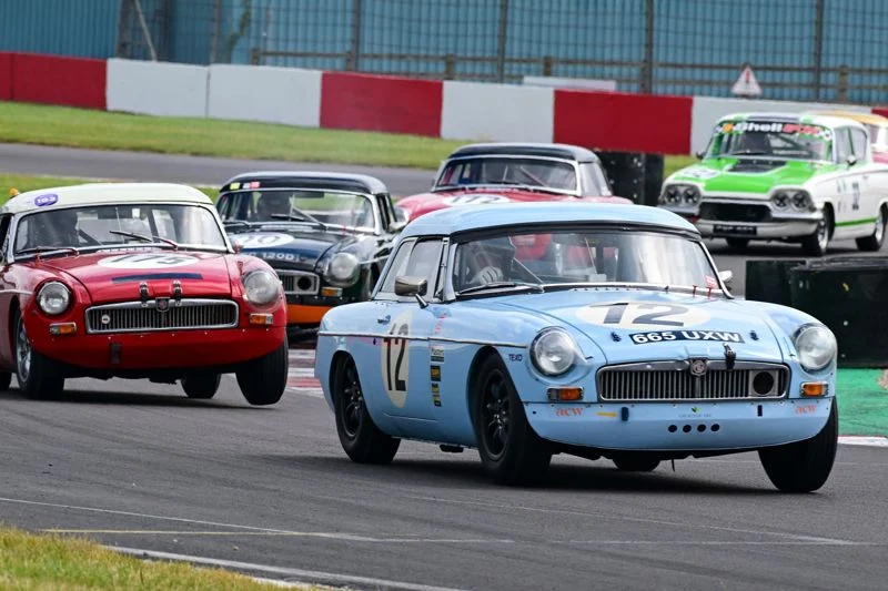 Classic racers head to Donington Park this weekend