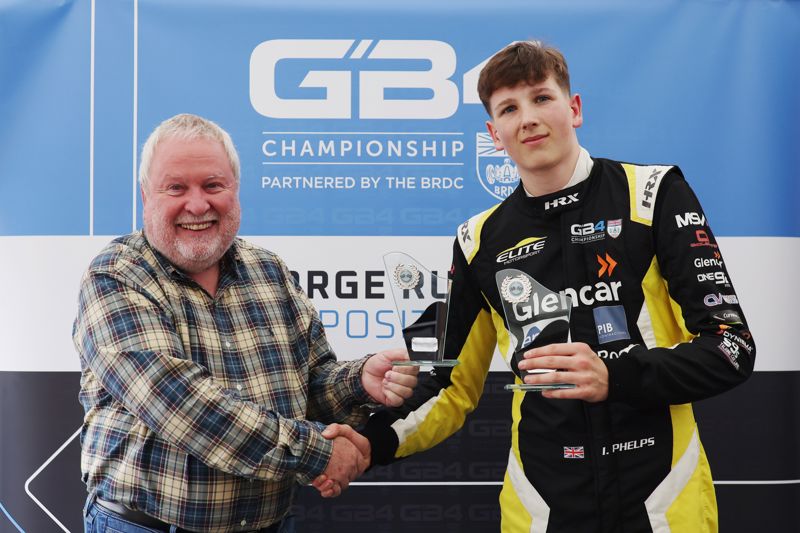 Isaac Phelps moves into lead of George Russell Pole Position Cup with Brands Hatch double 