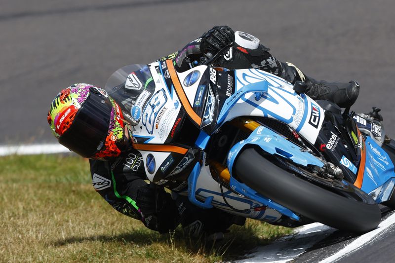 Whitecliffe CDH Racing Honda announce Sheldon-Shaw’s return at Thruxton