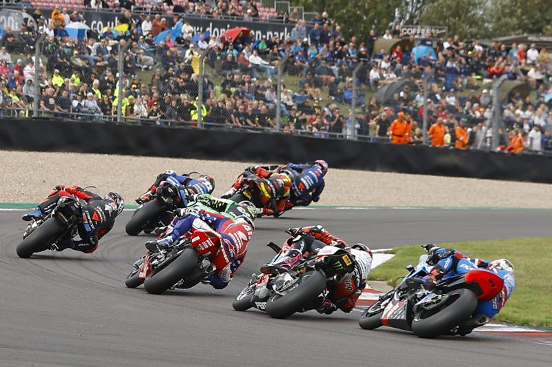 Spectator information for Donington Park ZYN British Superbikes