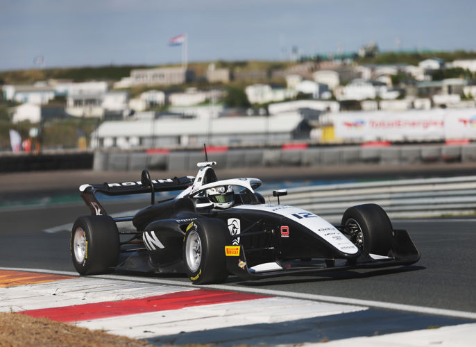 Jakob Ebrey Photography