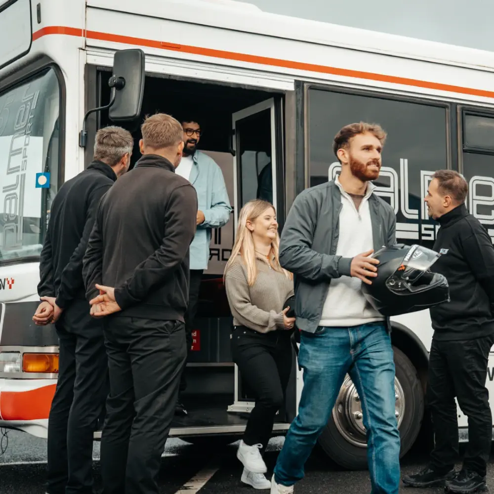 8:50<em>Your Day Begins</em>