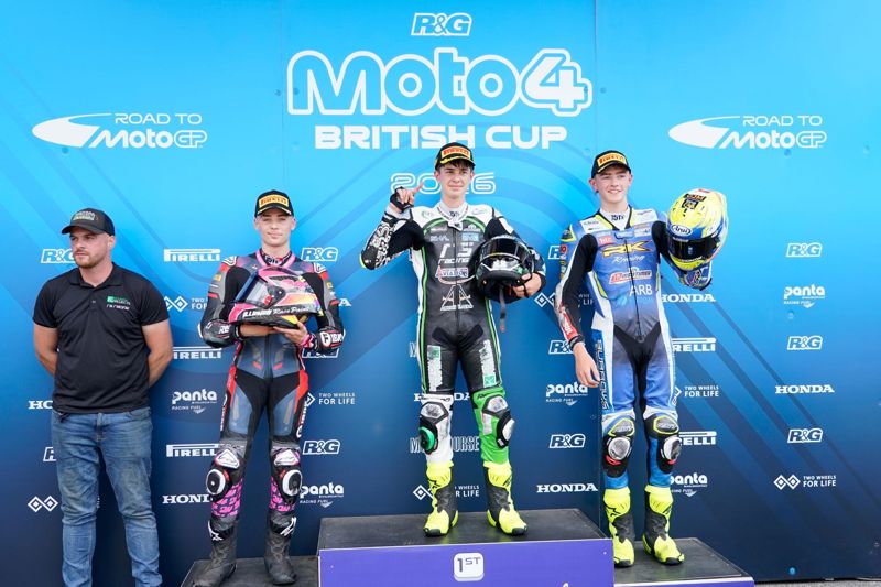 R&G Moto4 British Cup: Dunabie pips Frost to fourth win of the year R&G Moto4 British Cup: Dunabie pips Frost to fourth win of the year