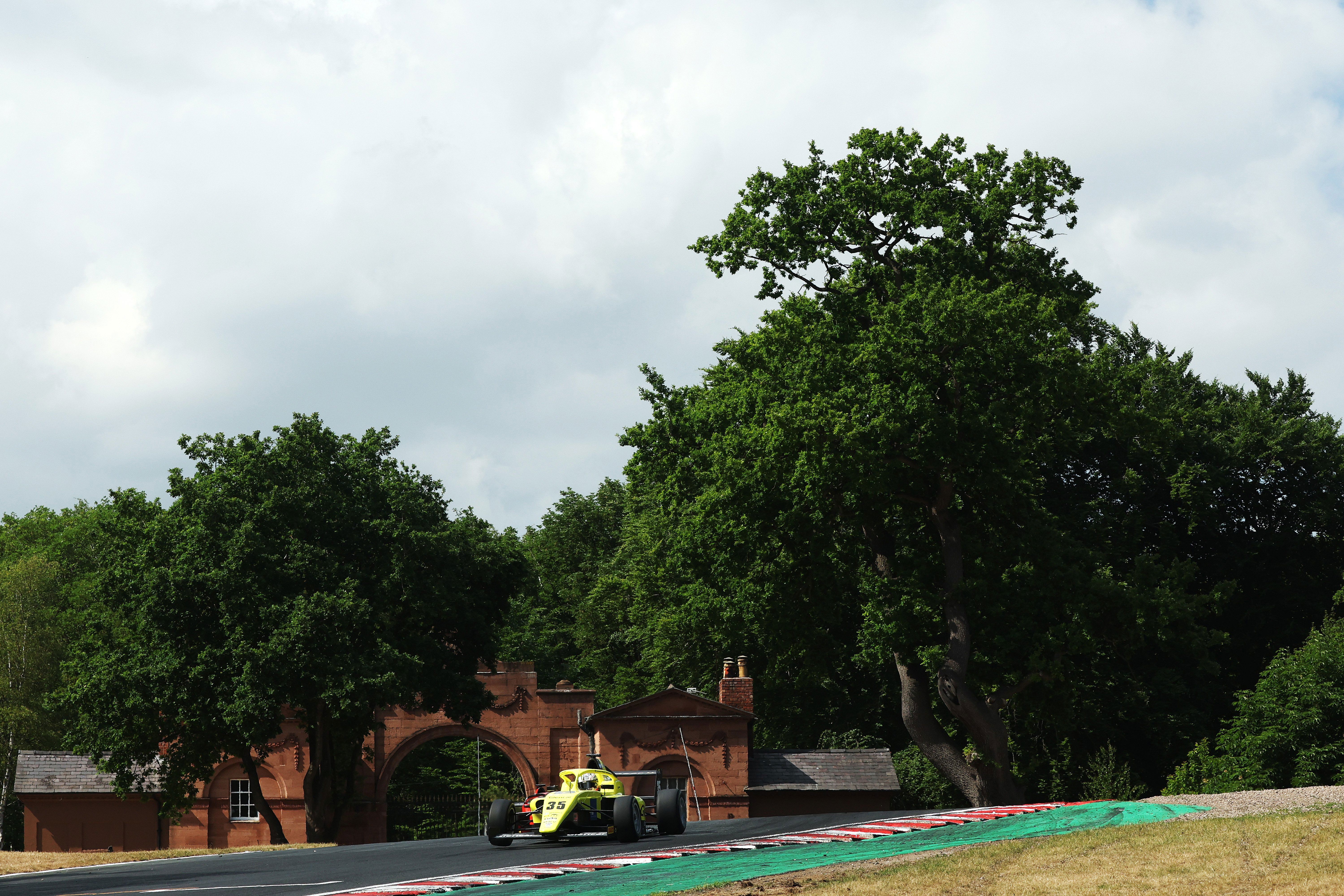 Oulton Park Official Test
