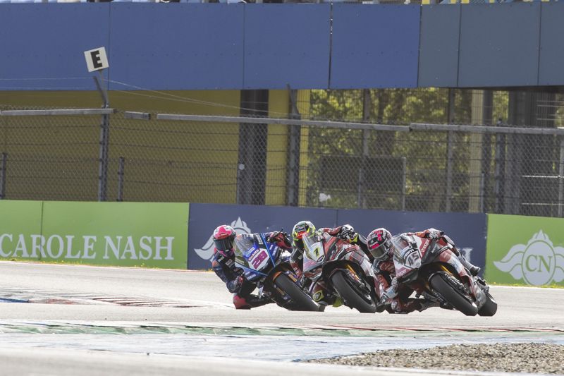 Ryde on race three: “The last five laps were mental!”