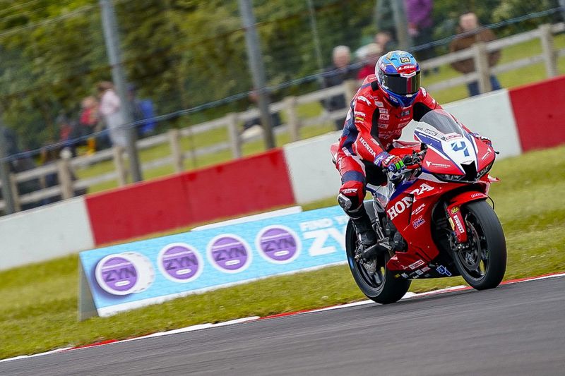 Quattro Group British Supersport Championship: Kennedy holds-off Stapleford to bag pole