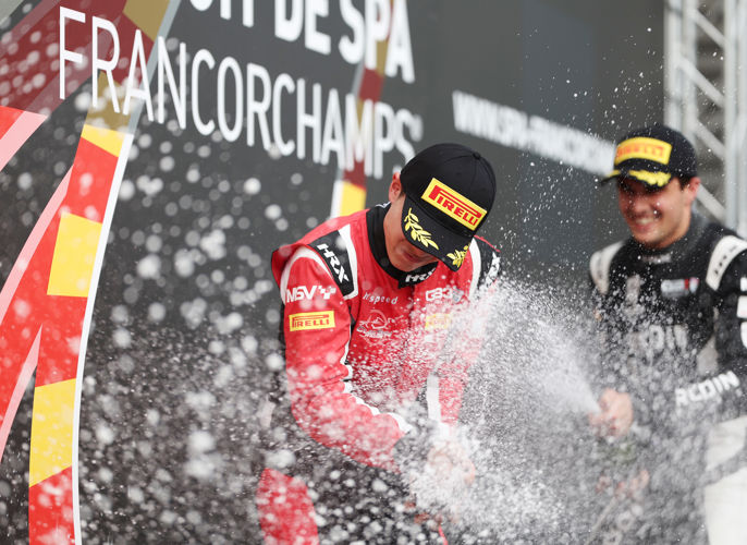 Jakob Ebrey Photography