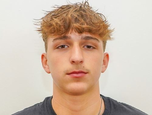 Ollie  Walker 