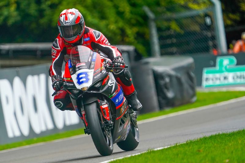 Quattro Group British Supersport Championship: Stapleford leads Bayliss after second practice