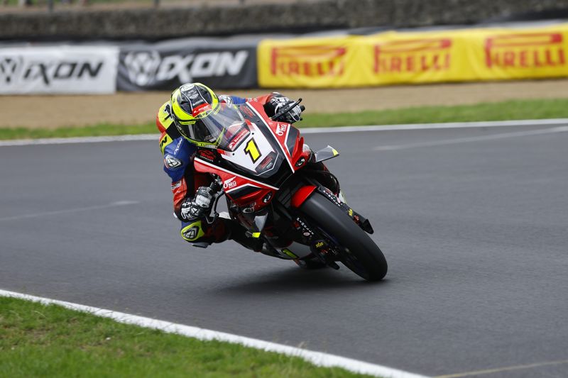 Ryde back on top ahead of Ray in opening Free Practice at Brands Hatch
