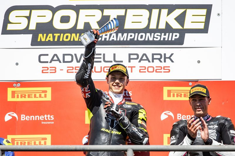 Pirelli National Sportbike Championship: Victory for Dessoy as poleman Barnes crashes out