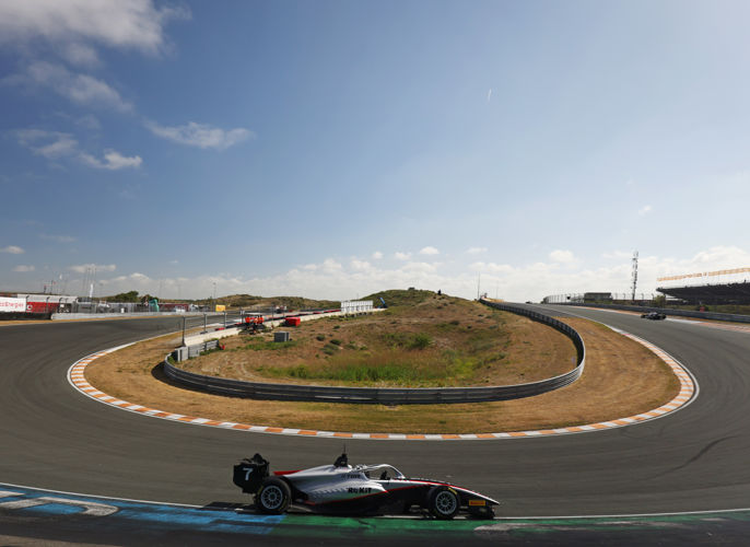 Jakob Ebrey Photography