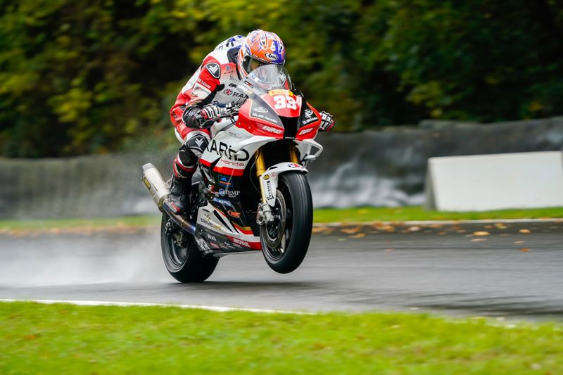 Pirelli National Superstock Championship: Connell leads opening practice
