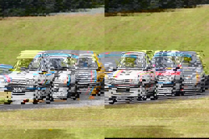 750 Motor Club returns to Cadwell Park this weekend