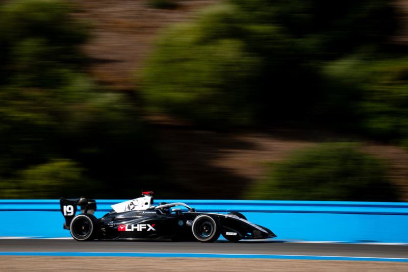 GB3 alumni impress during Formula 3 Jerez test