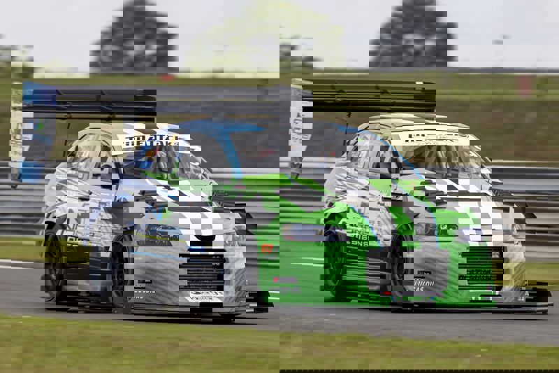 Spectator information for Modified Live this Sunday