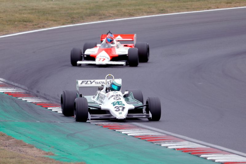 Williams and McLaren F1 cars claim Brands Hatch Masters victories Williams and McLaren F1 cars claim Brands Hatch Masters victories