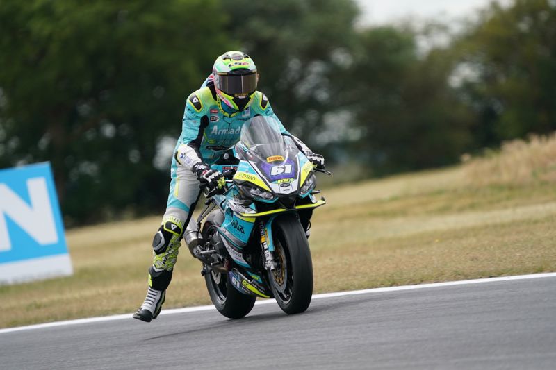 Pirelli British Sportbike Championship: Mackay stays in control to secure pole